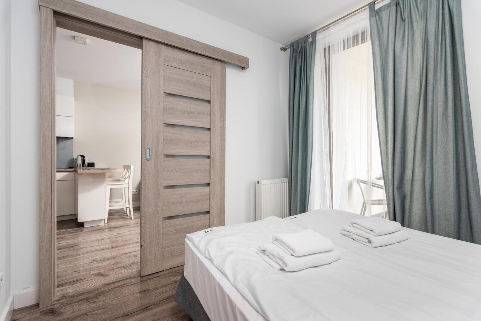 Apartment Blossom - Old Town - By Upstairs Krakow