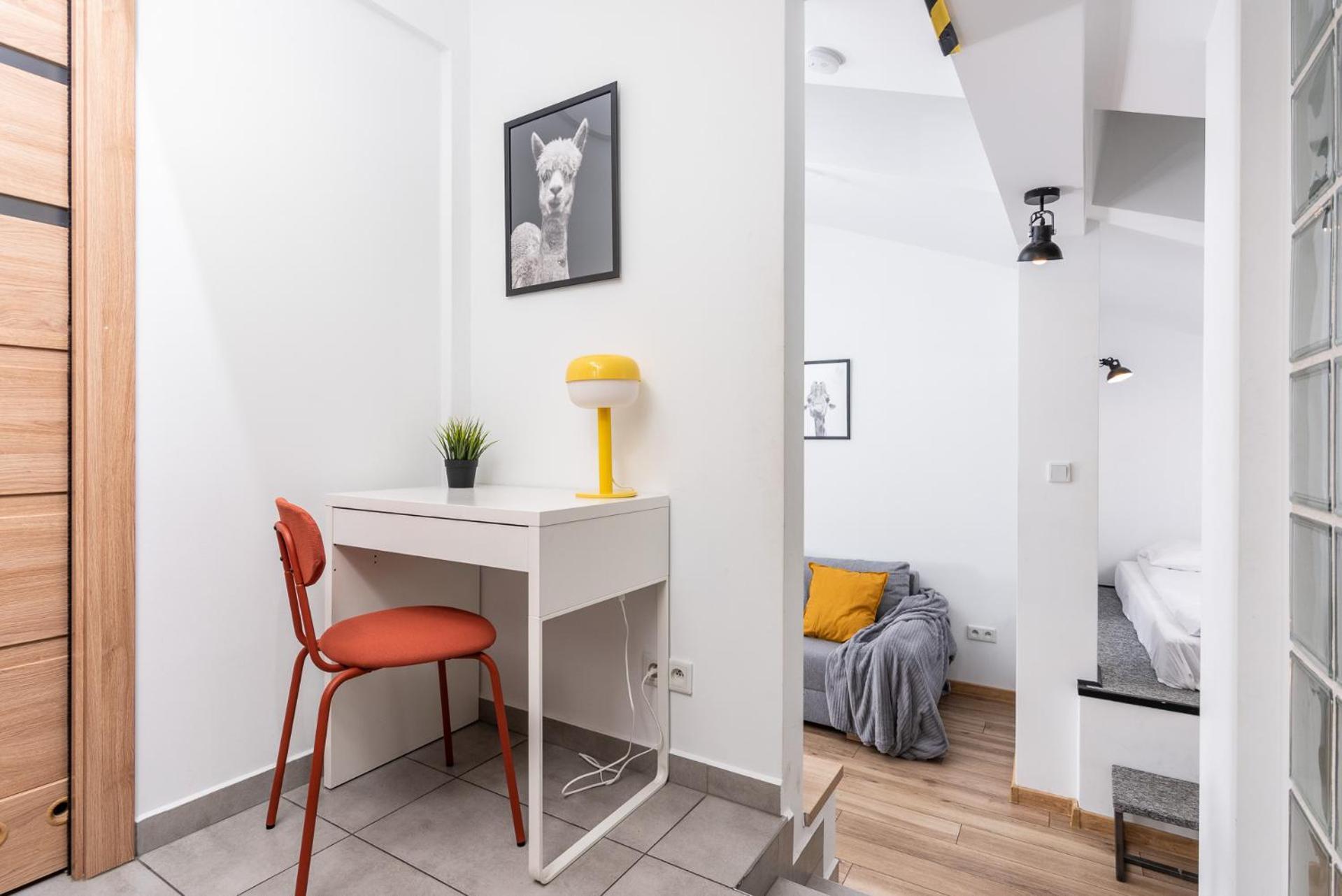 Apartment Blossom - Old Town - By Upstairs *